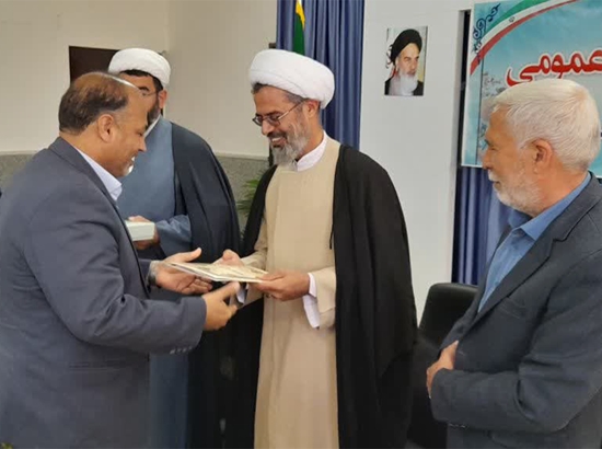 ,رضا عطایی (رئیس هیات مدیره و مدیرعامل شرکت ),